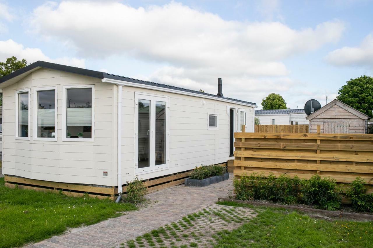 Zuiderzee-Chalet 22 Molkwerum ภายนอก รูปภาพ